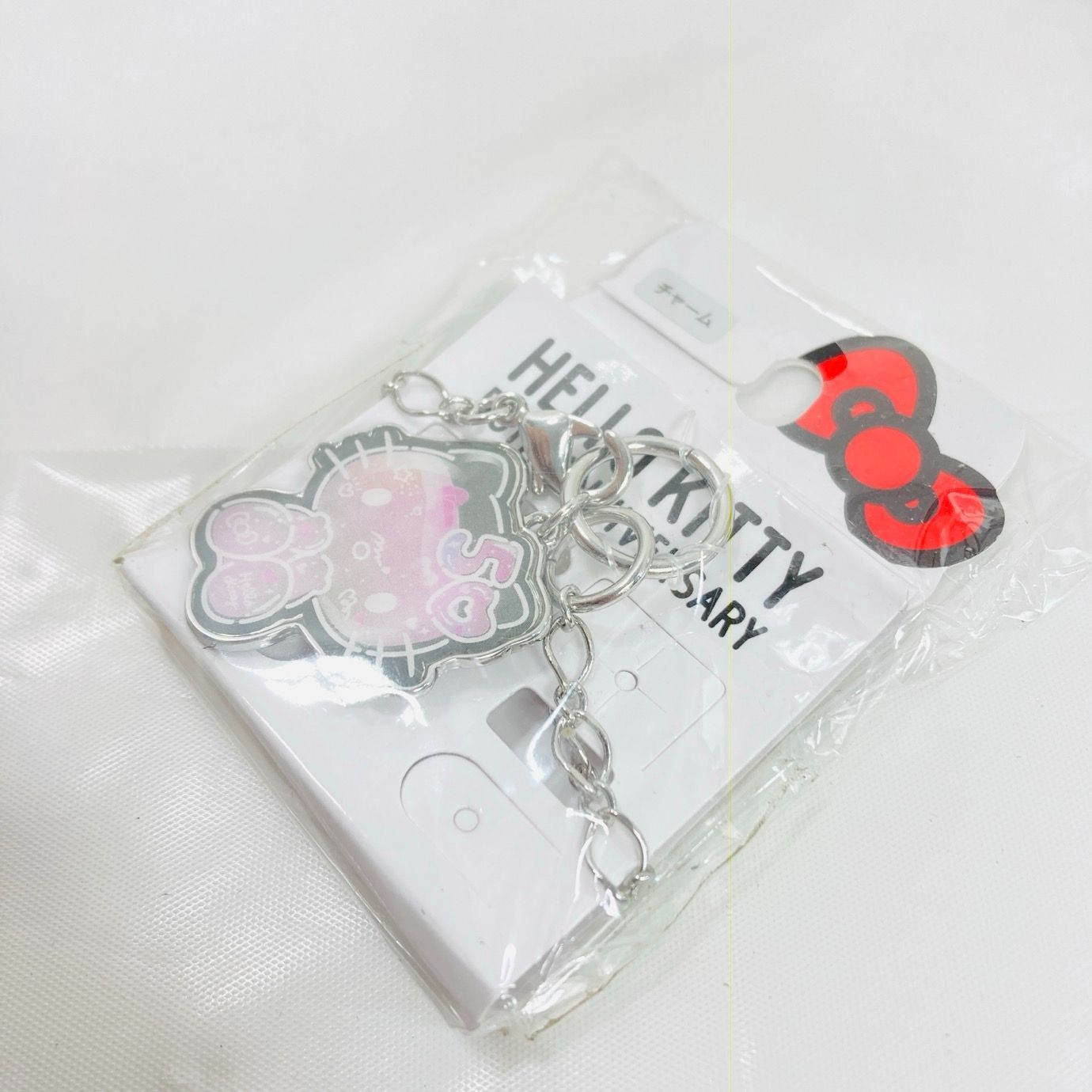 未開封 ハローキティ 50th Anniversary ピアス チャーム セット - メルカリ