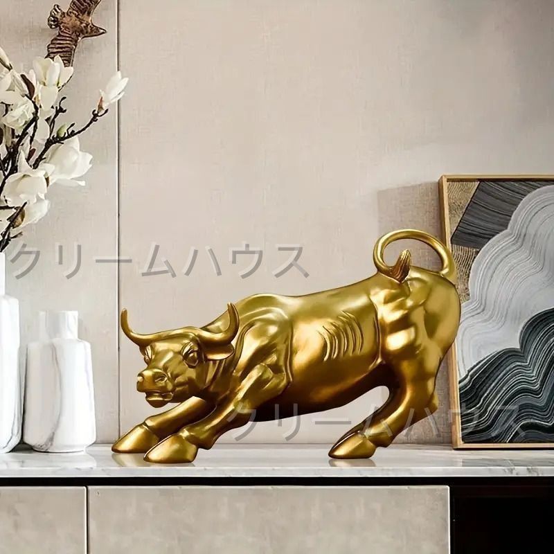 家のリビング、寝室、書斎の装飾、金牛送財貯金箱の置物 置物 オブジェ 牛 オーナメント クール 金 ゴールド 動物 アニマル