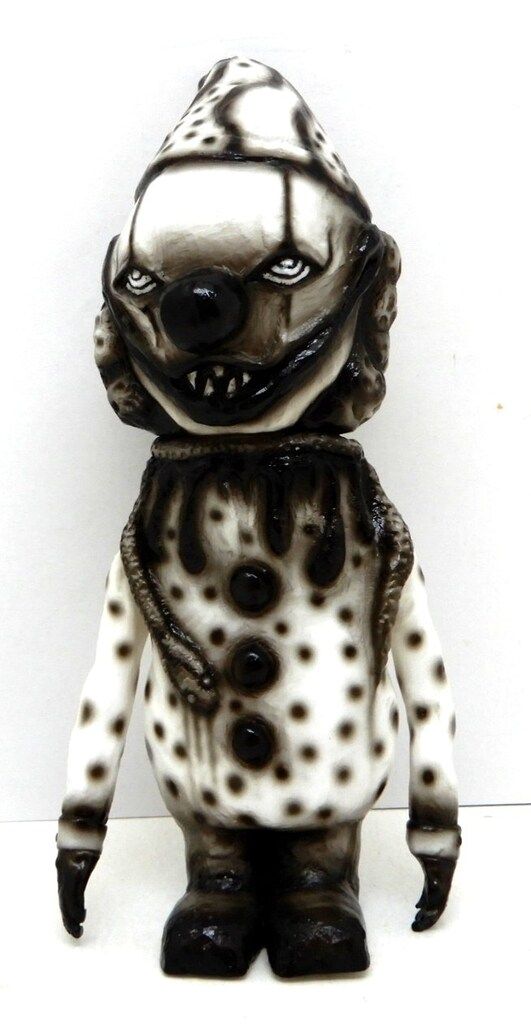 かっこわらい雑貨店 イビツなポッくん 白成型/黒 - メルカリ