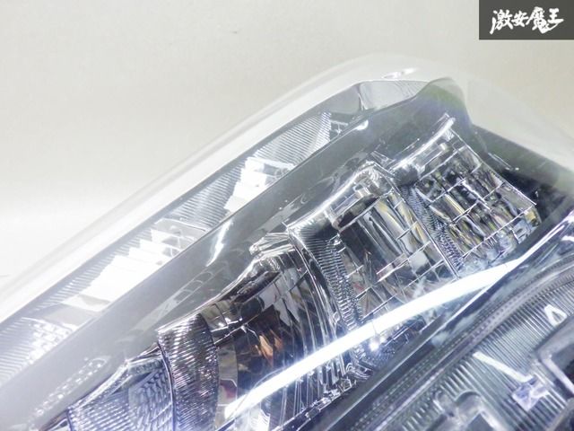 トヨタ 純正 A202A ライズ ヘッドライト 左側 助手席側 LED ICHIKOH