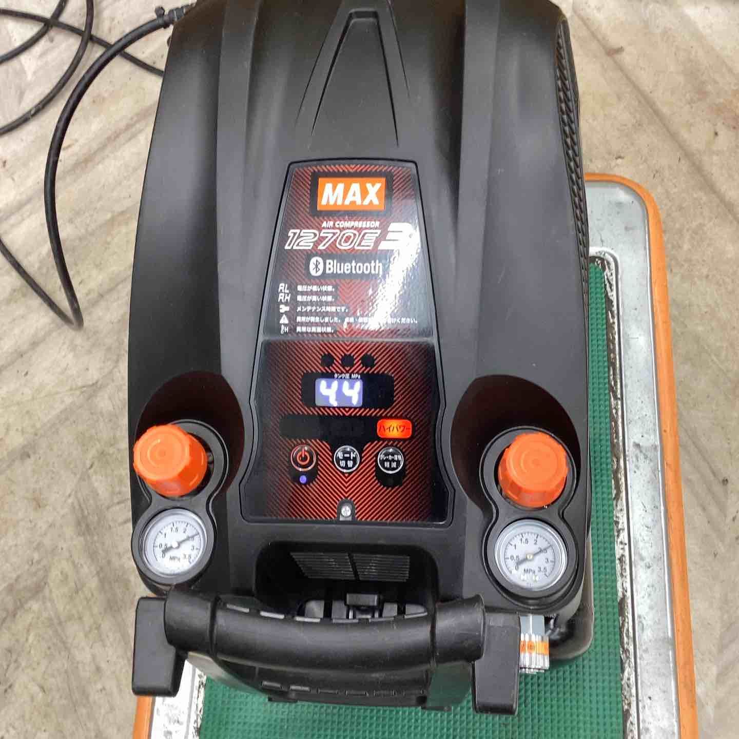 エアコンプレッサー