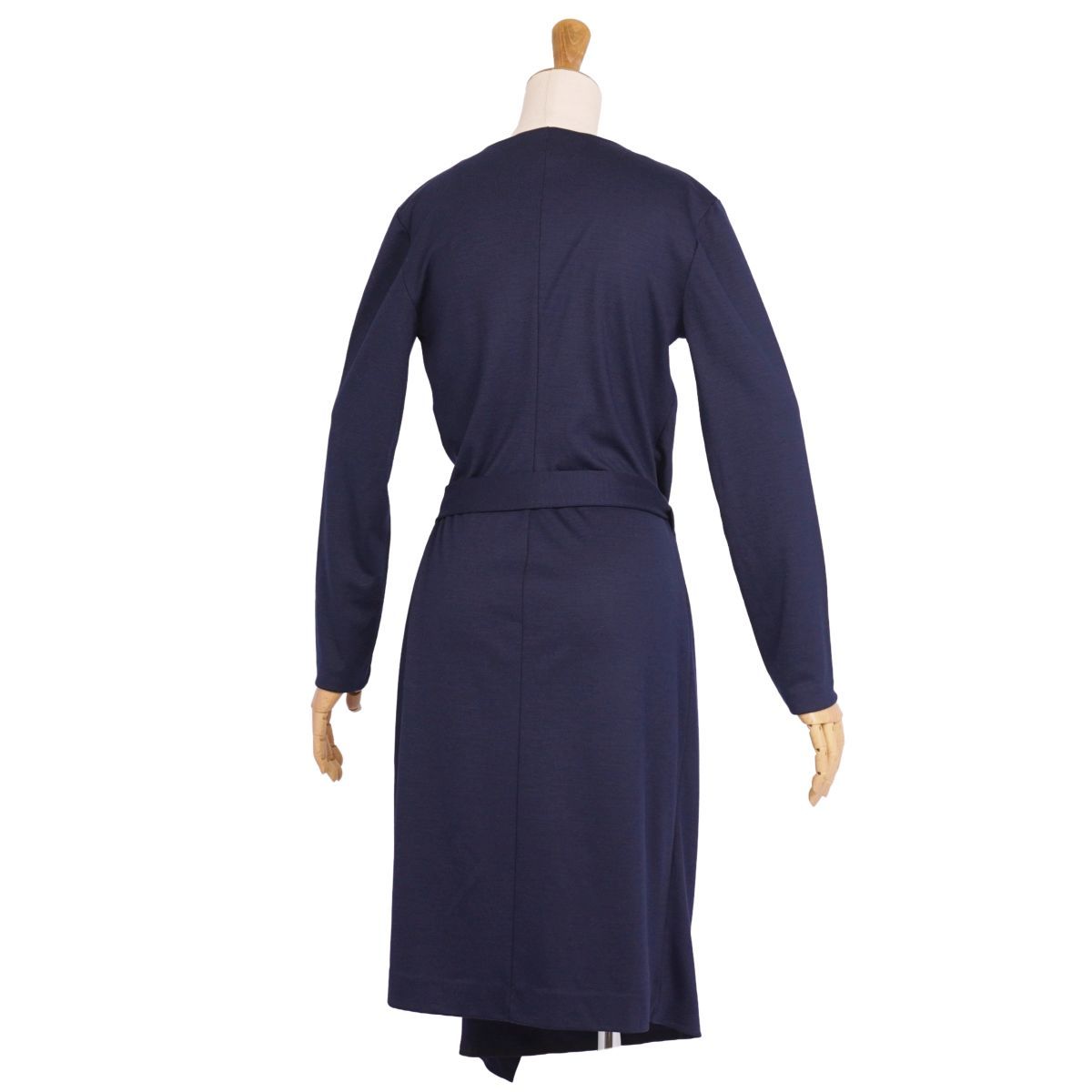 美品 サルヴァトーレ フェラガモ Salvatore Ferragamo ワンピ - メルカリ