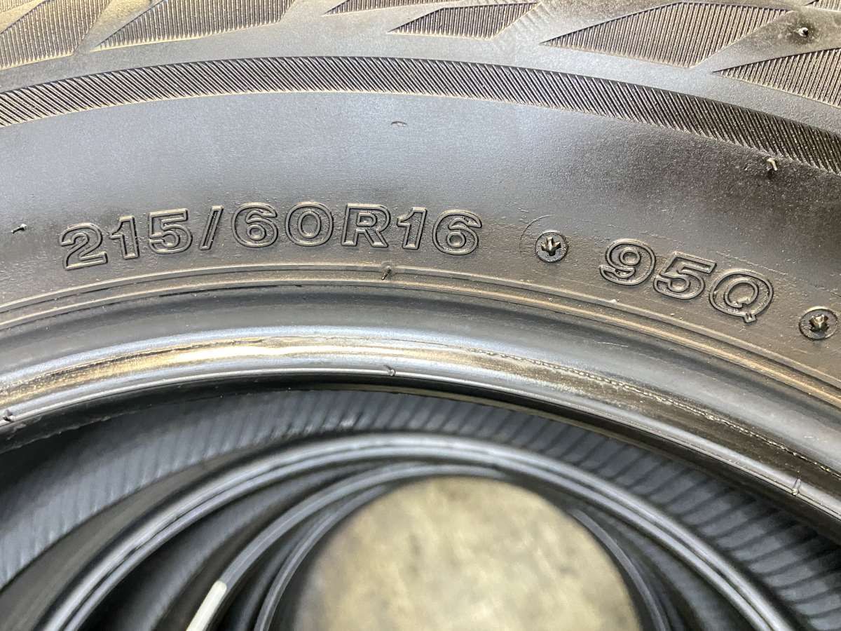 215/60R16 ブリヂストン ブリザック VRX2 中古タイヤ スタッドレス