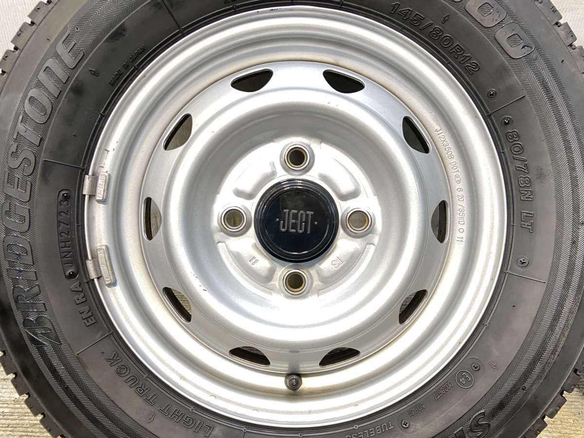 145/80R12 80/78LT ブリヂストン W300 JECT T3 12x3.5 100-4穴 中古