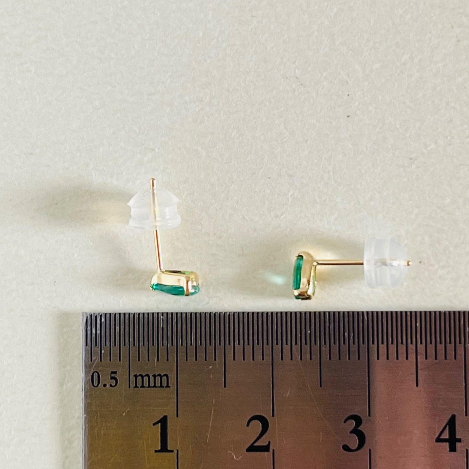 【訳有り】K18 ザンビア産 天然石エメラルド 18金イエローゴールド ピアス レディース K18 ザンビア産 天然石エメラルド PEAR 18金イエロー