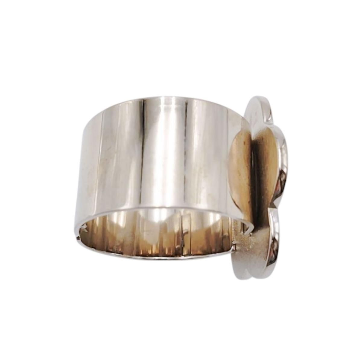 シャネル 98P マメ有 ブレスレット カメリア バングル CHANEL ブラック