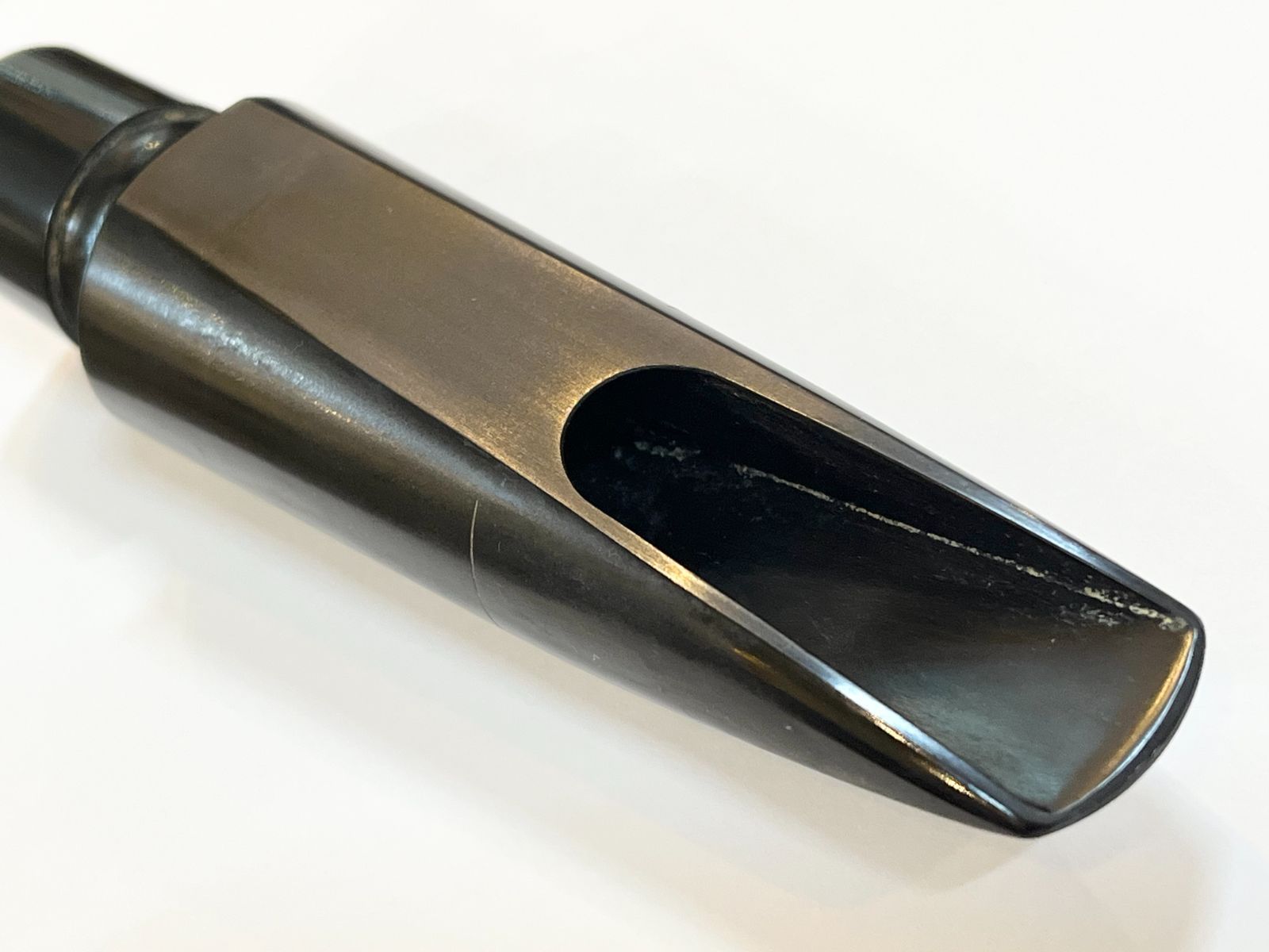 ルソー バリトンサックスマウスピース 5R リガチャーキャップ付き