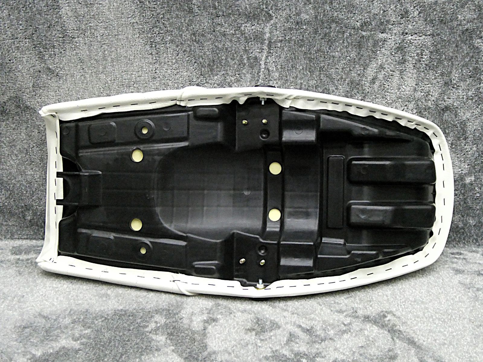 RZ350 白皮 タックロールシート/白 ホワイトRZ250 WHITE 4L3あんこ抜き