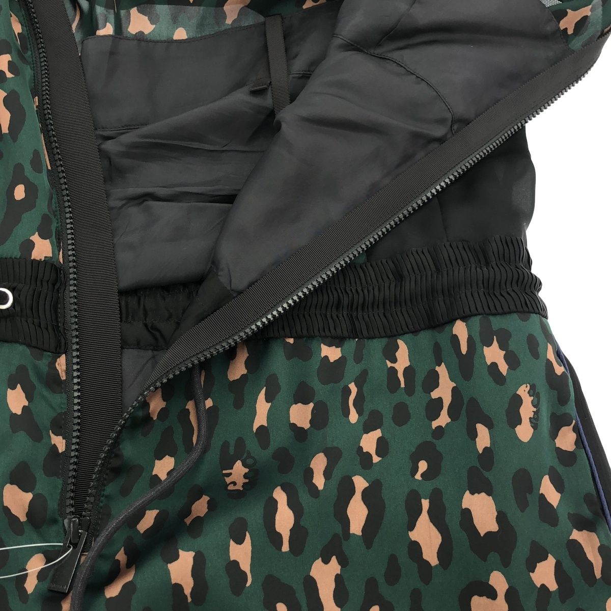 sacai サカイ 19SS レオパードジャンプスーツ 19-04548 グリーン 1