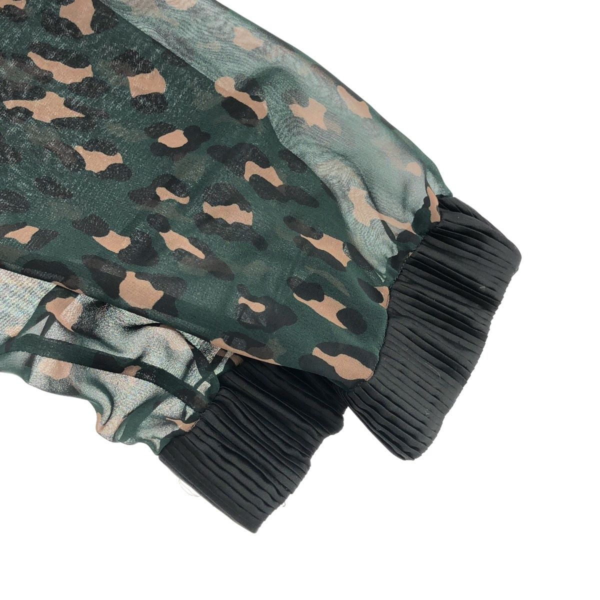 sacai サカイ 19SS レオパードジャンプスーツ 19-04548 グリーン 1