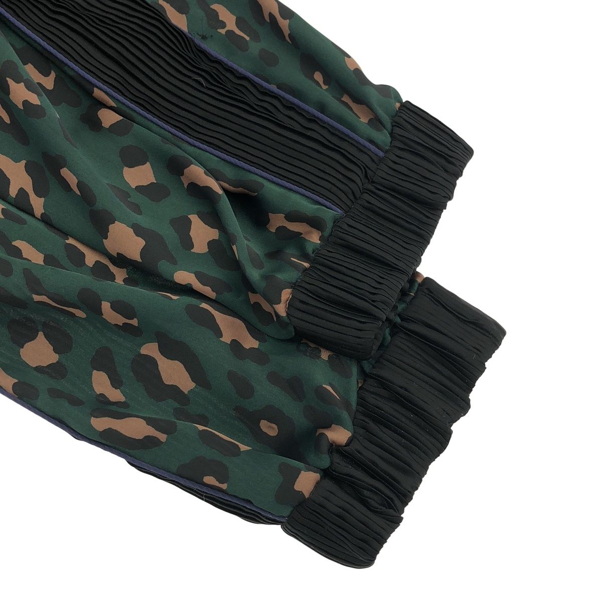 sacai サカイ 19SS レオパードジャンプスーツ 19-04548 グリーン 1