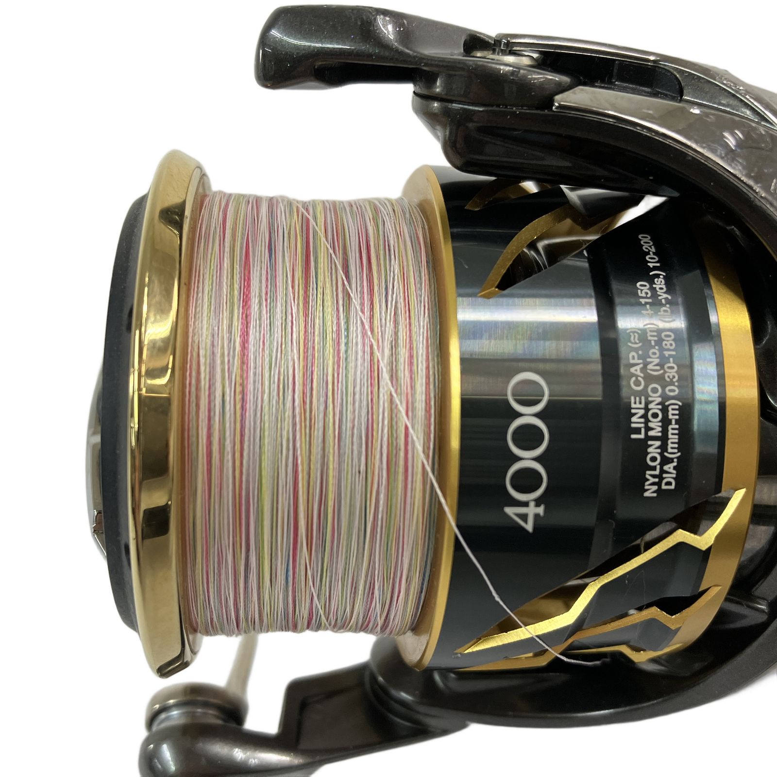 D スピニングリール