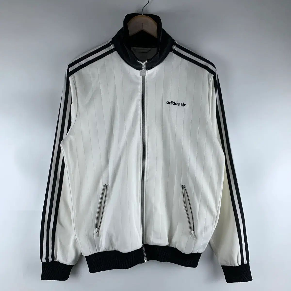 adidas ストライプ ベッケンバウアー トラックジャージ ジャージ 105 251203