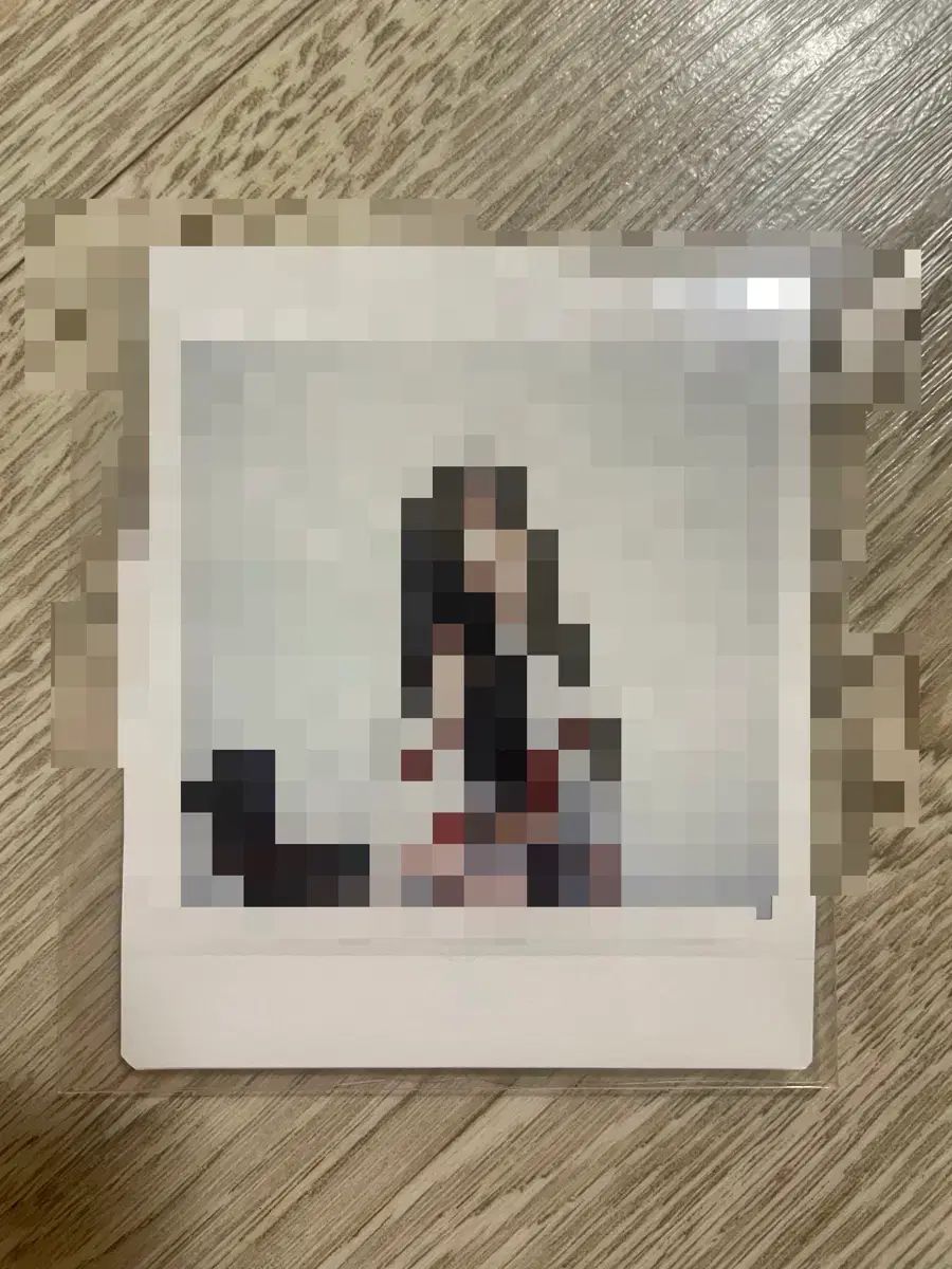 ベイビーモンスター ローラ チェキ ポラロイド