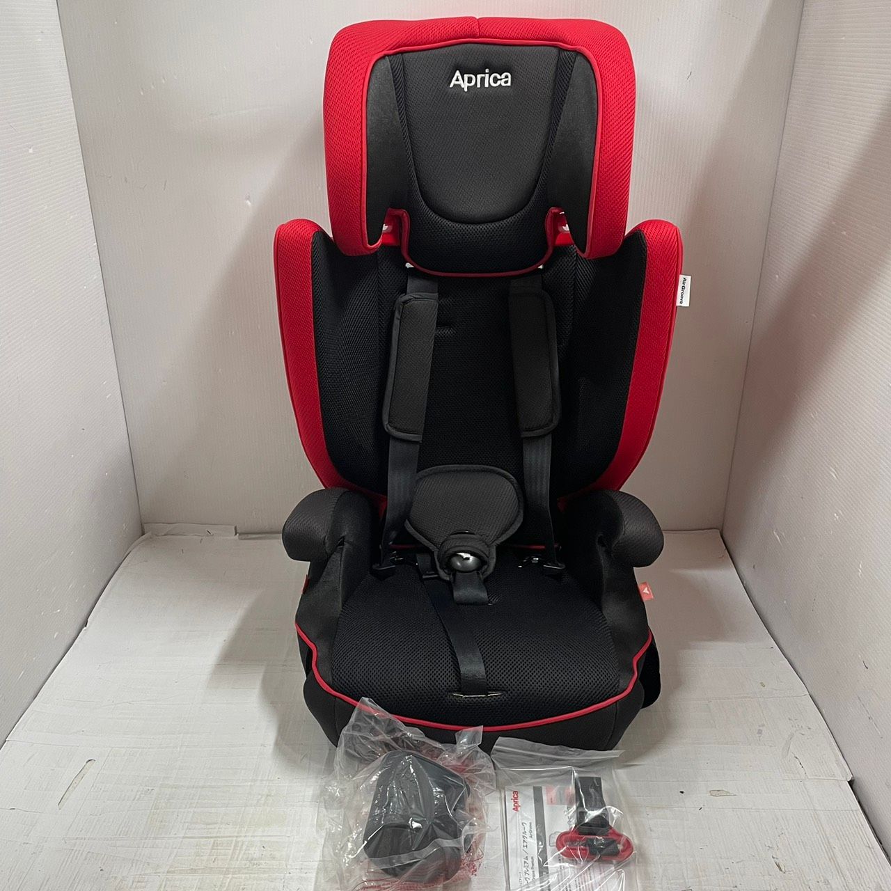 アップリカ エアグルーヴ チャイルド＆ジュニアシート h10208 アップリカ Air Groove エアグルーヴ チャイルドシート