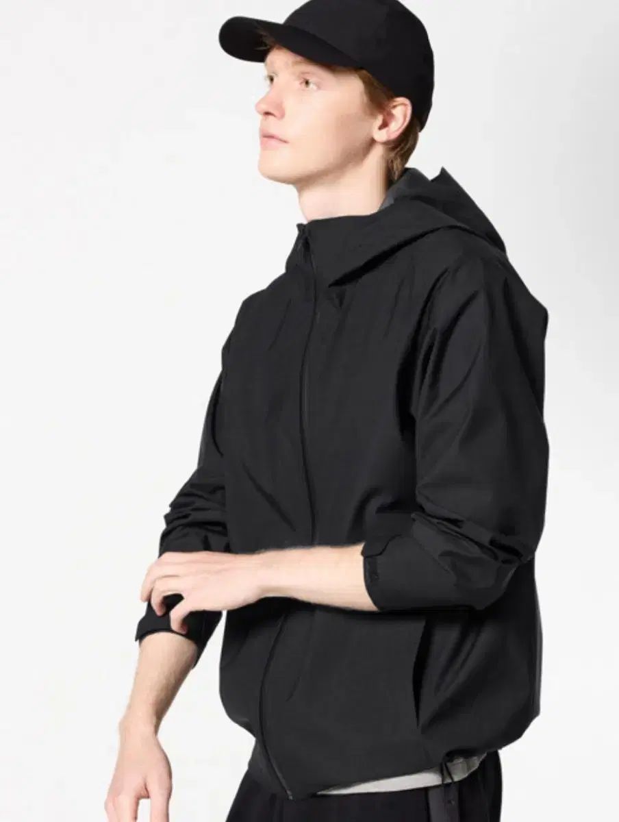 ユニクロ ブロックテック パーカ 3D ブラック XXL