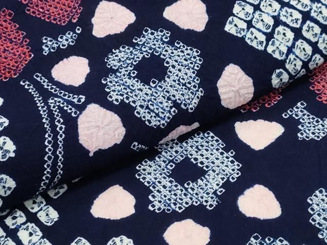 有松鳴海絞り 菊唐草文