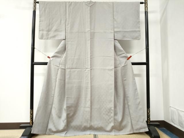 平和屋着物 上質なお召 色無地 花唐草丸地紋 白梅鼠色 正絹 yc