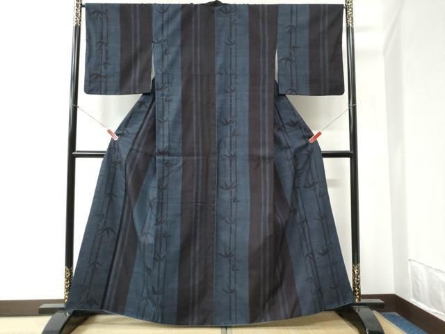 平和屋着物 結城紬 100亀甲 笹竹文 正絹 yc