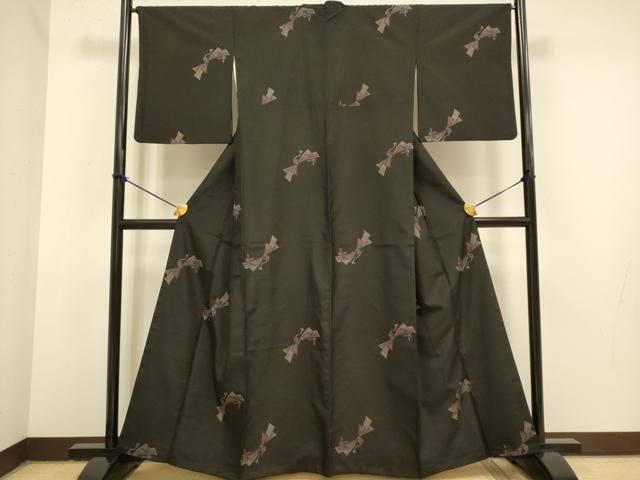 平和屋着物 上質な紬 短冊吉祥文 黒地 正絹 du