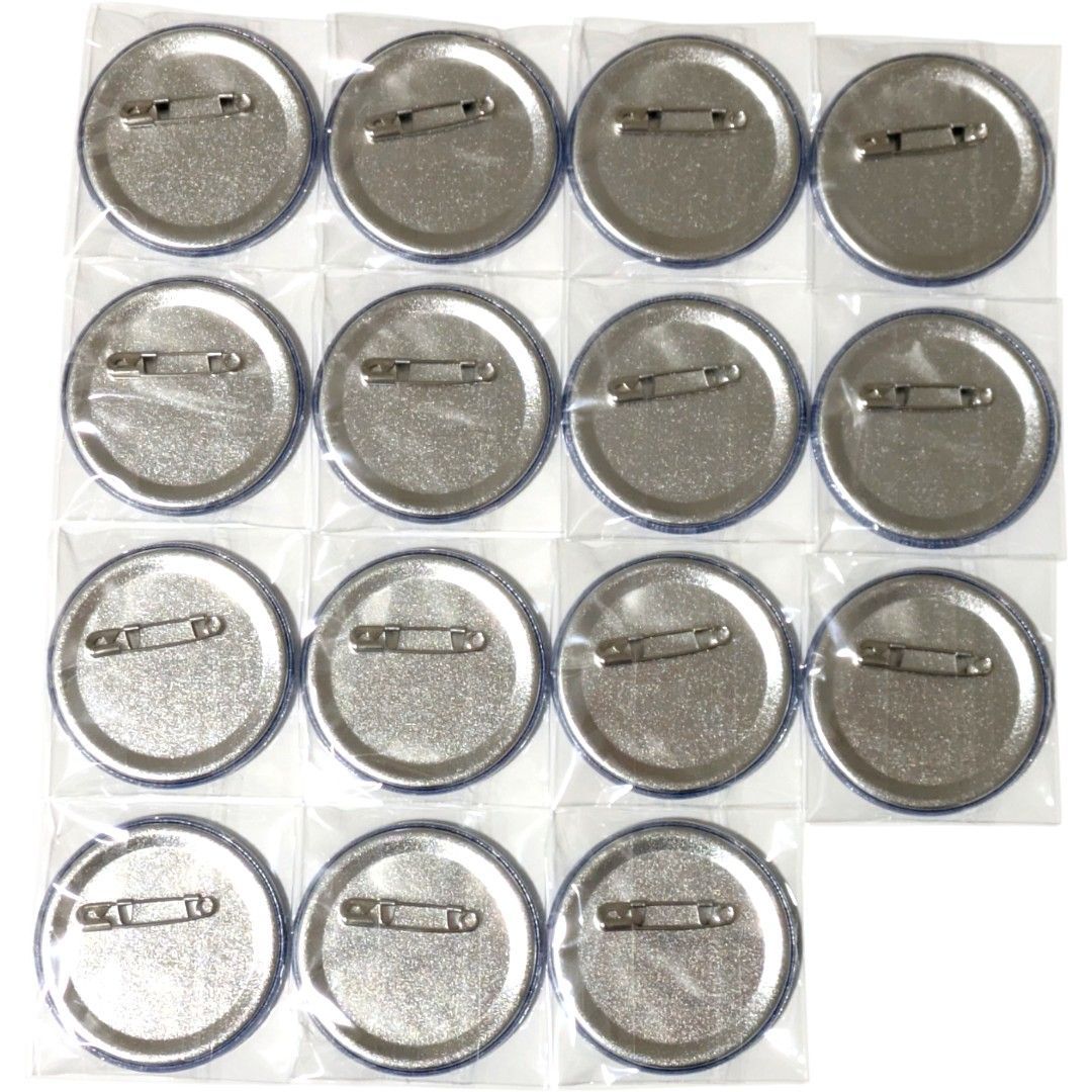 送料無料 24時間以内発送 未使用 15点セット 巡音ルカ ホログラム缶