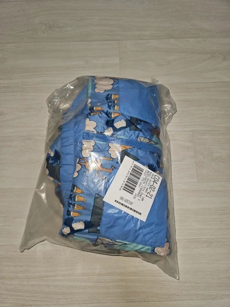  パタゴニア ベイビー ダウン セーター ブルー リバーシブル アウター ベビー服(~95cm)