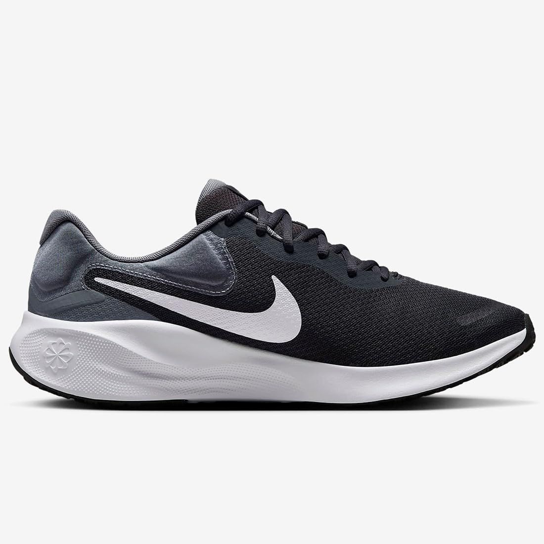 ナイキ レボリューション