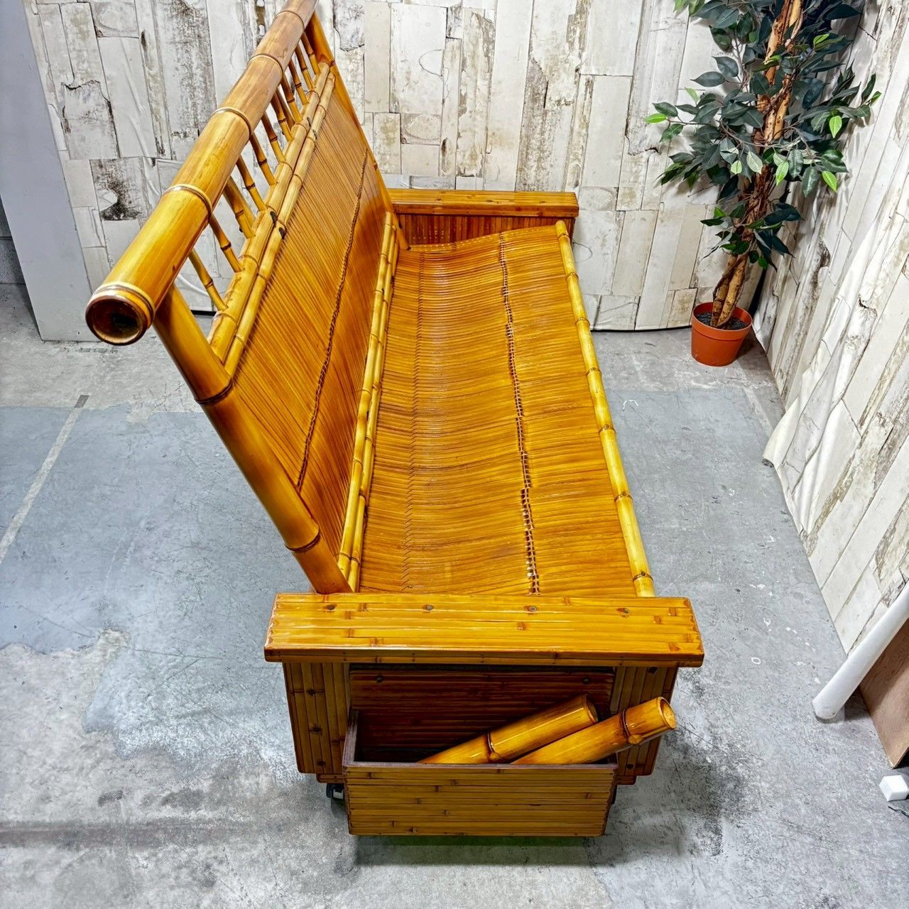 美品】 梅里竹芸 3人掛け ソファ ベンチ 収納付き 国産 健康長椅子 竹