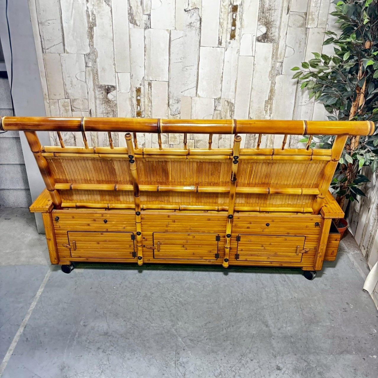 美品】 梅里竹芸 3人掛け ソファ ベンチ 収納付き 国産 健康長椅子 竹