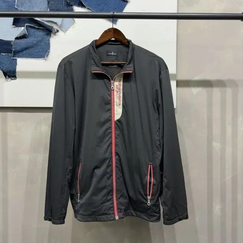 (105) マンシングウェア ゴルフ スポーツ 機能性 ジャージ ジップアップ ジャケット