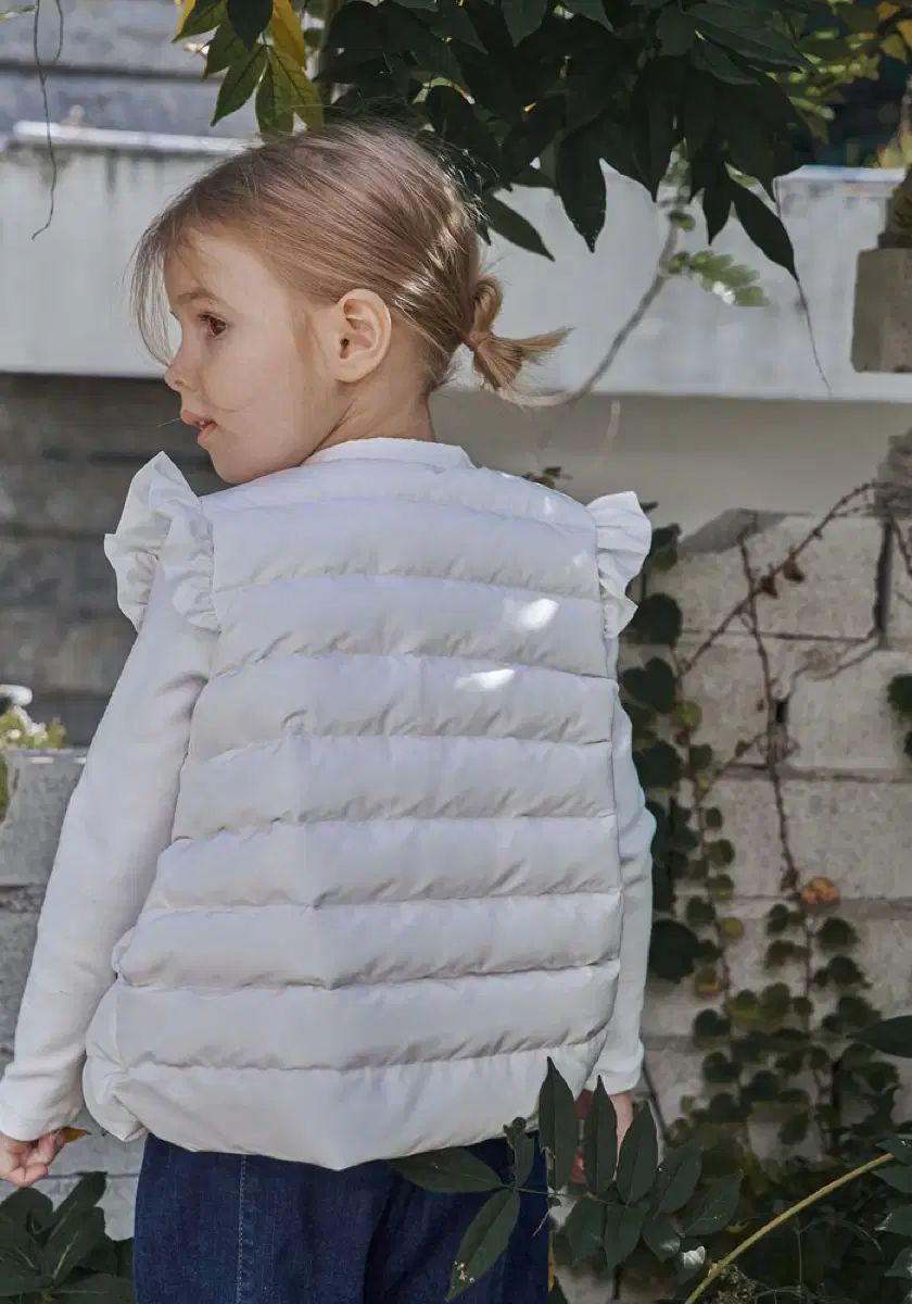 シュシュアンクラ シュナベル ダウン ベスト -3 Yサイズ-