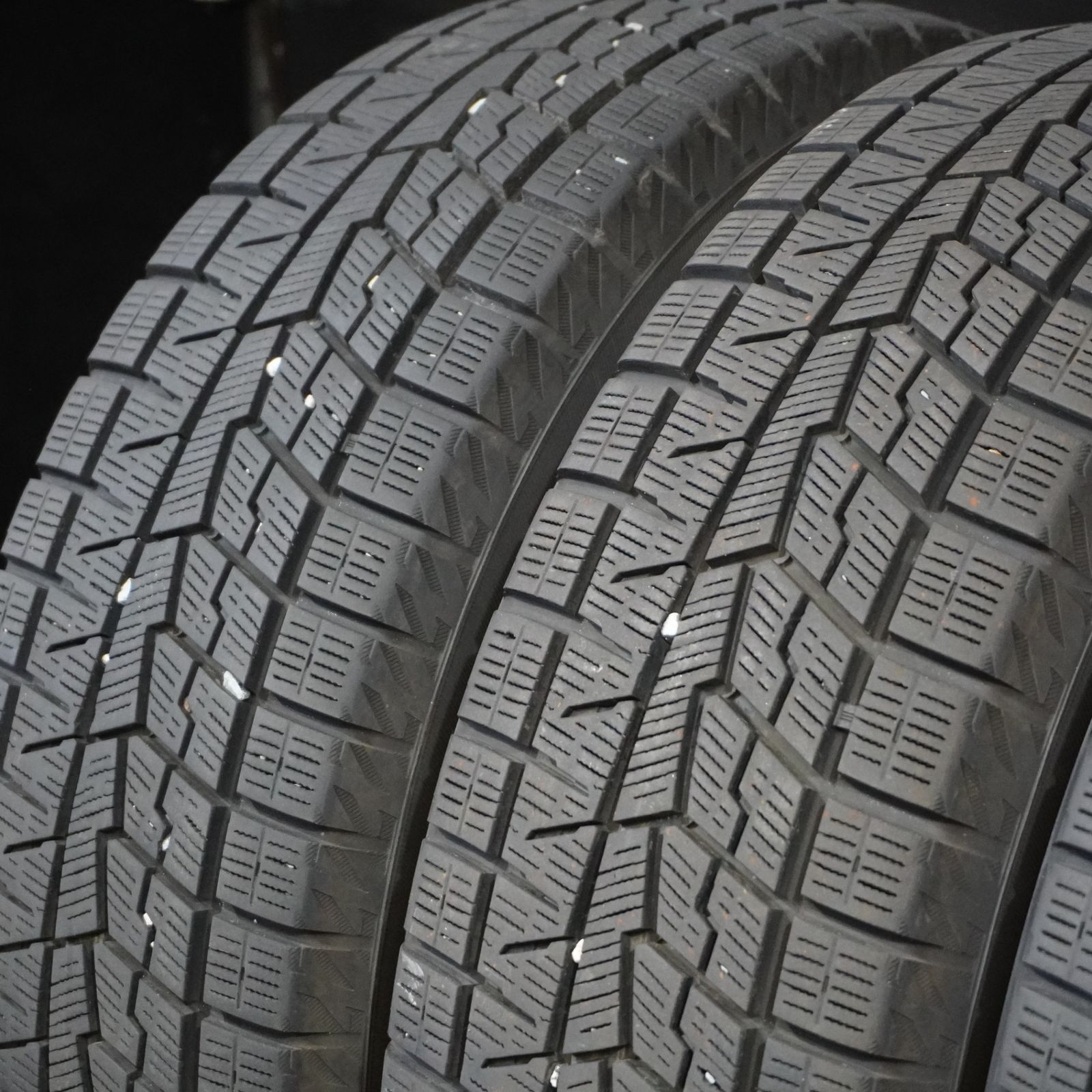 22年製 バリ山 ヨコハマ iceGUARD iG 70 195 65 R 15 4本 スタッドレス プリウス ノア ヴォクシー ステップワゴン等