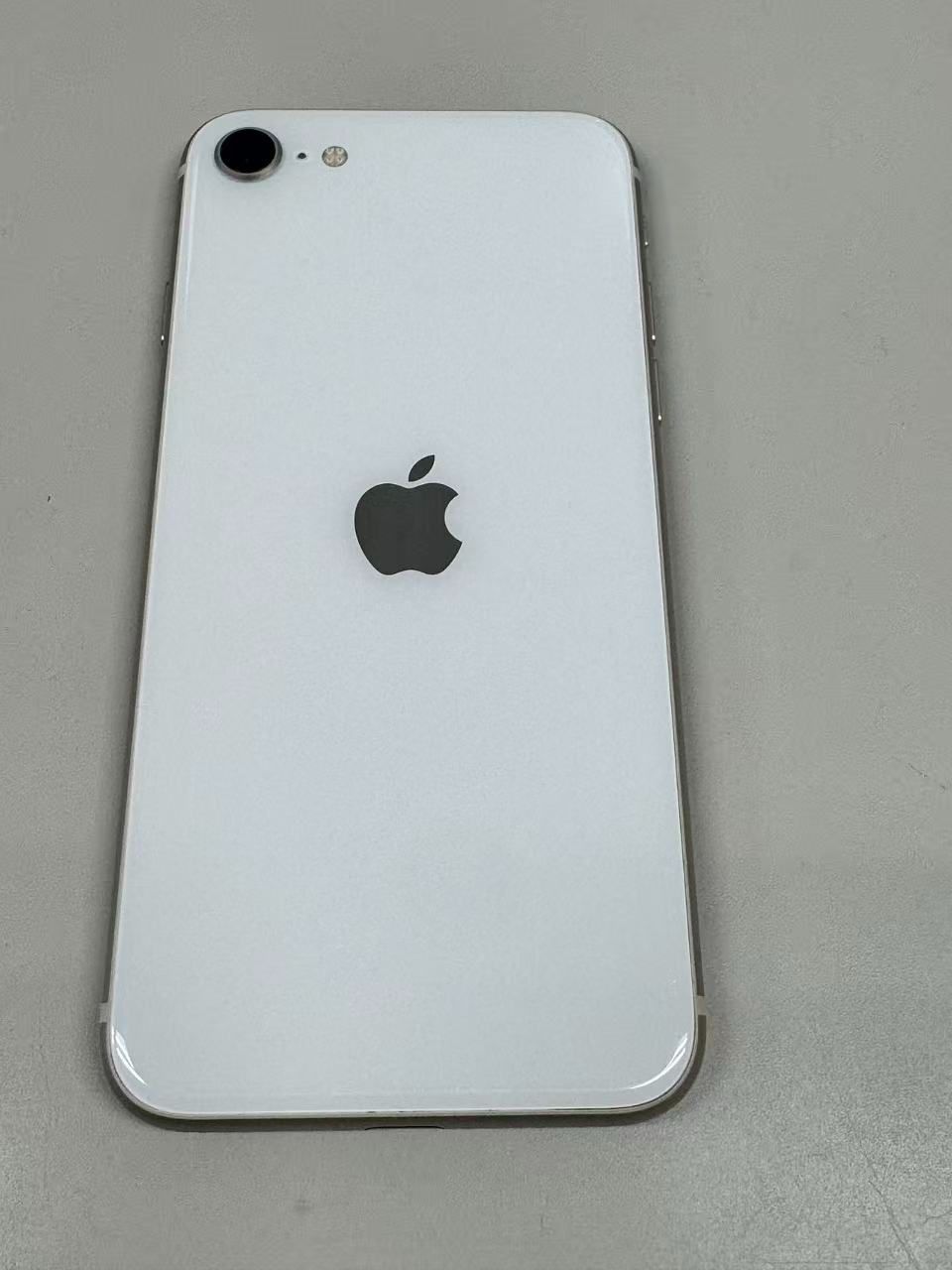 極美品 電池80％ SIMフリー iPhone SE(第3世代) 128GB スターライト