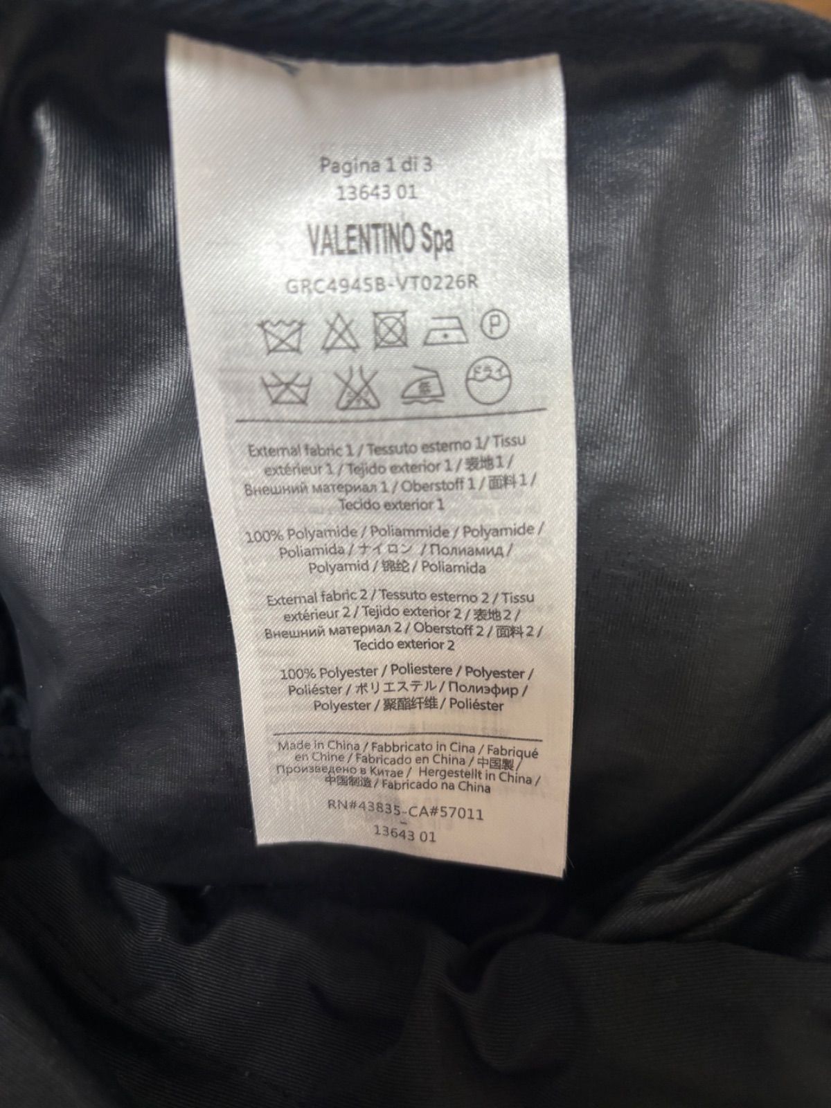 RED Valentino（レッド ヴァレンティノ）フード付きブルゾン黒