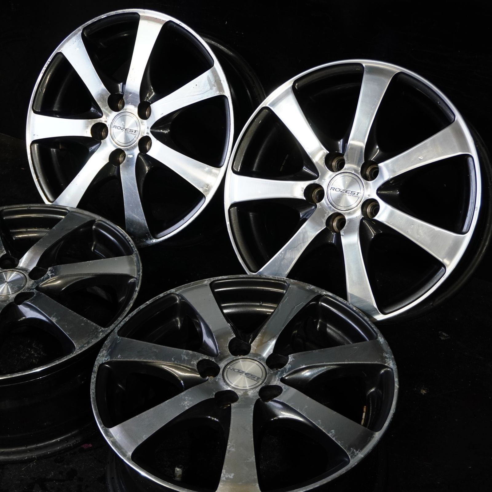 ダンロップ ROZEST 15 6 J 43 100 5 H 4本 プリウス カローラ ウィッシュ プレマシー ラフェスタ等