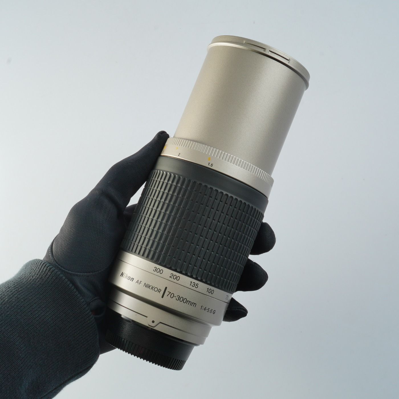 Nikon ニコン AF NIKKOR 70-300mm F/4-5.6 G Silver ズームレンズ