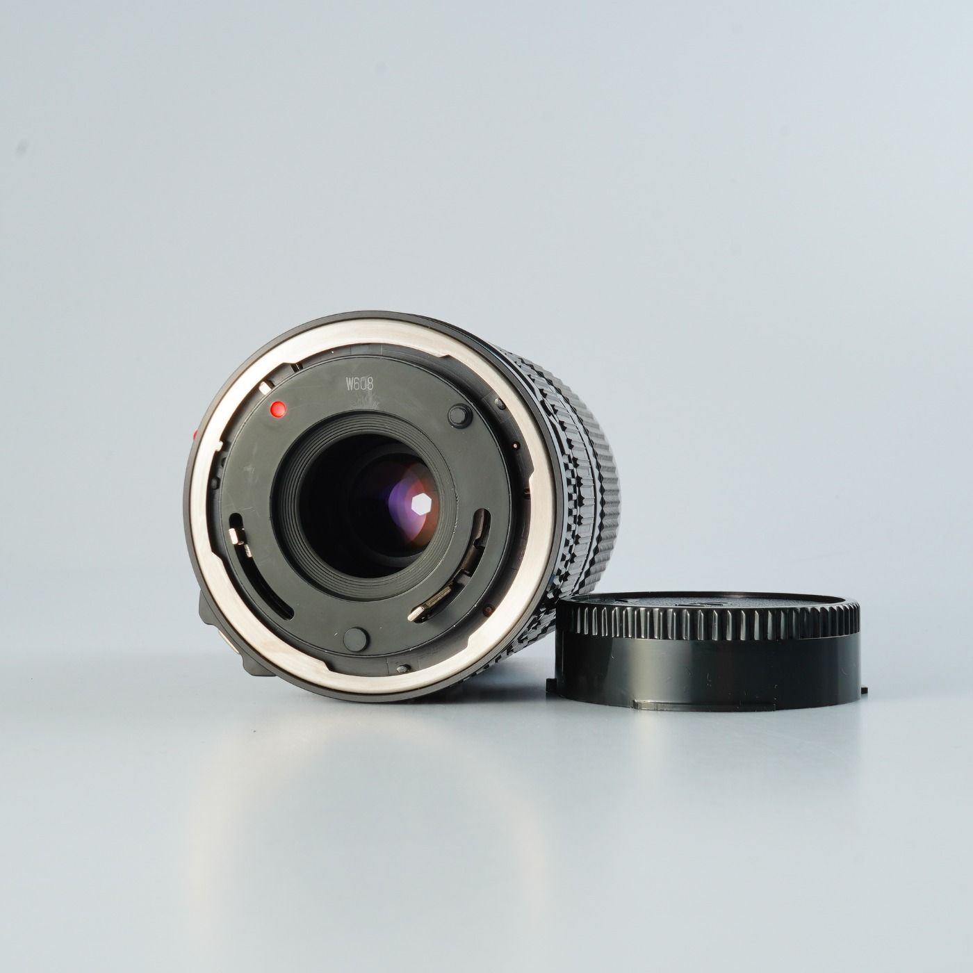 Canon FD 35-70mm f/4.0 ズームレンズ New FD35-70mm f/4 - Canon Camera Museum