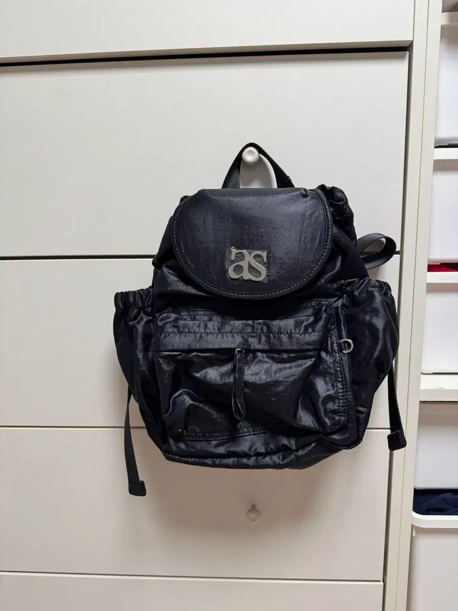 エズオン ナイロン バックパック ブラック