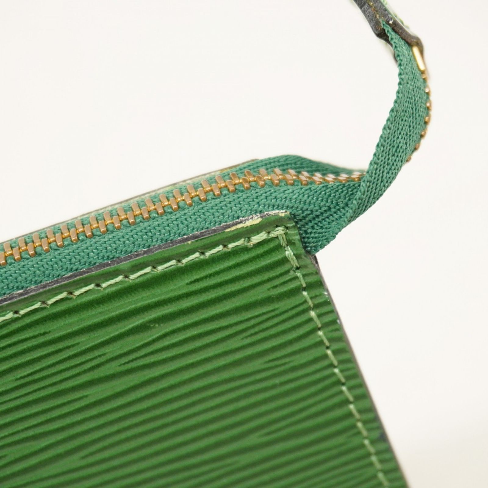 ルイ・ヴィトン(Louis Vuitton) ルイ・ヴィトン ポーチ エピ