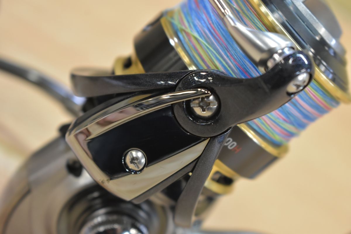 ダイワ 15 ヴァデル 4000H DAIWA VADEL バデル スピニングリール