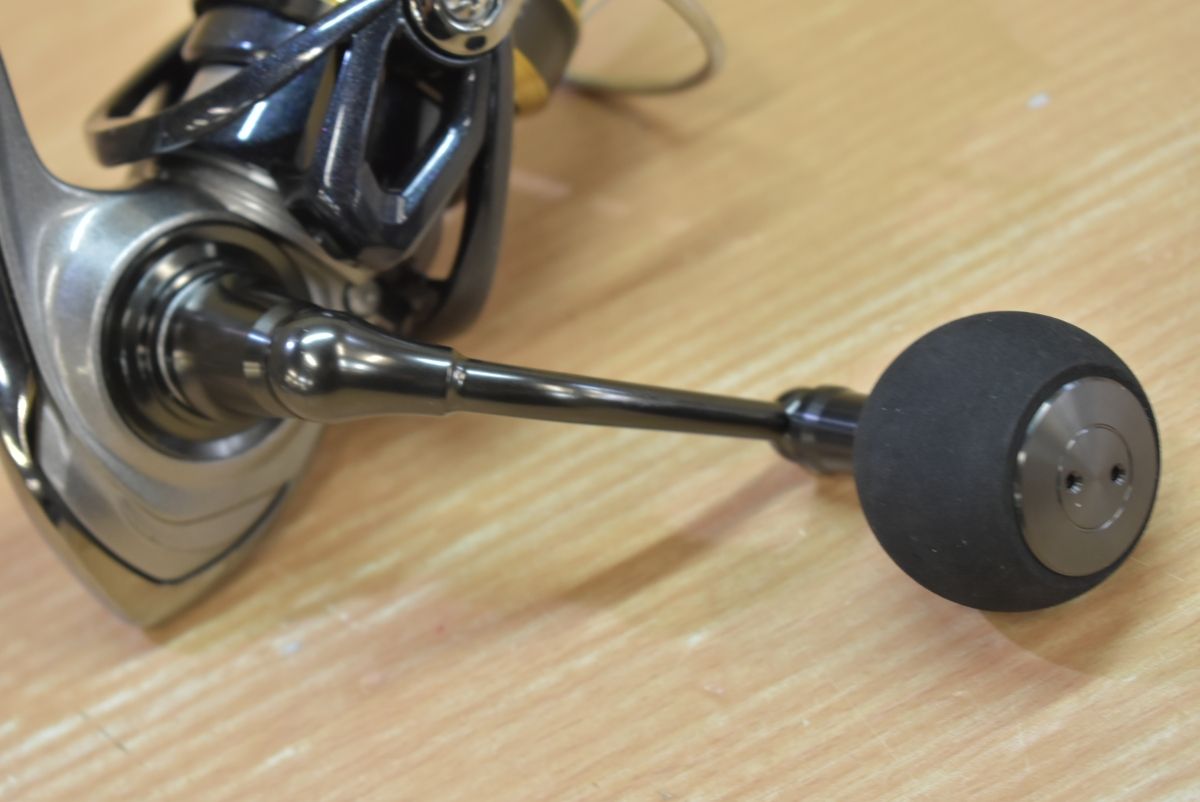 ダイワ 15 ヴァデル 4000H DAIWA VADEL バデル スピニングリール