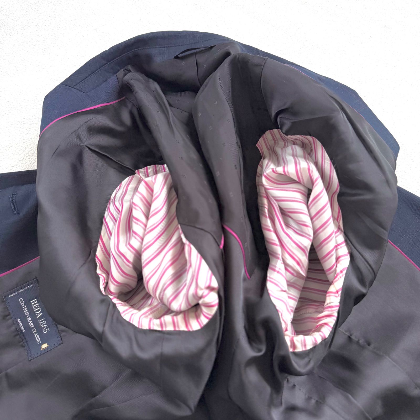 ヒルトン ウール 柄 パンツスーツ セットアップREDA社製サイズ違い