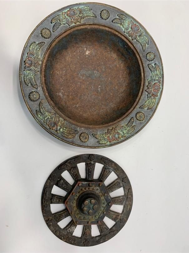 レトロ灰皿 貴重 鉄器 博堂 灰皿 菊桐 骨董 ヴィンテージ アンティーク