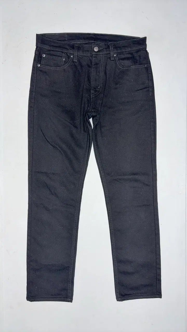10158番 リーバイス 四季 メンズ ブラック デニム 32 インチ