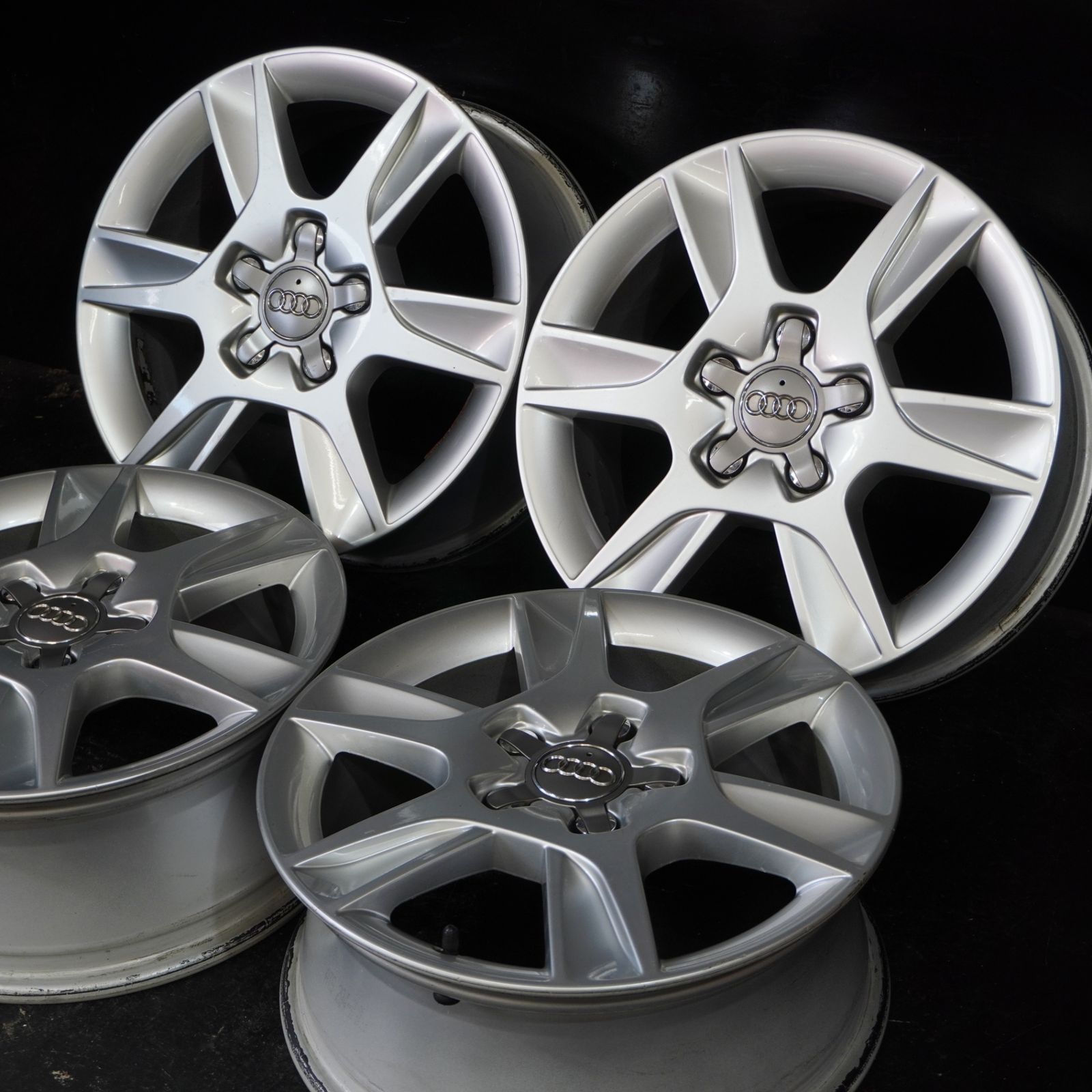 スタッドレス用に アウディ A 3 16 6 5 J 50 112 H 球面 4本