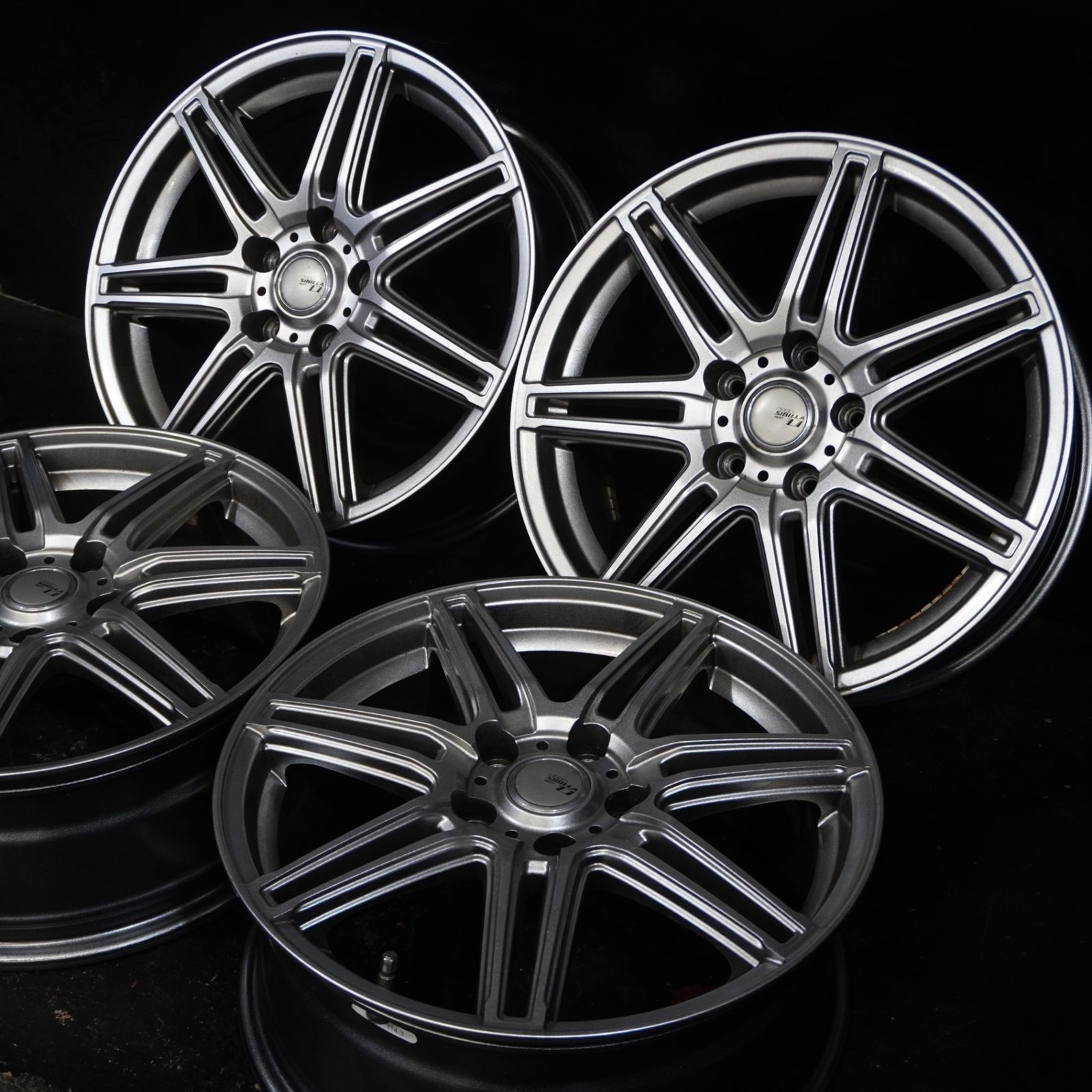 TOPY SIBILLA Z 7 17 J 48 114 3 5 H 4本 エクストレイル CX 8 フォレスター等