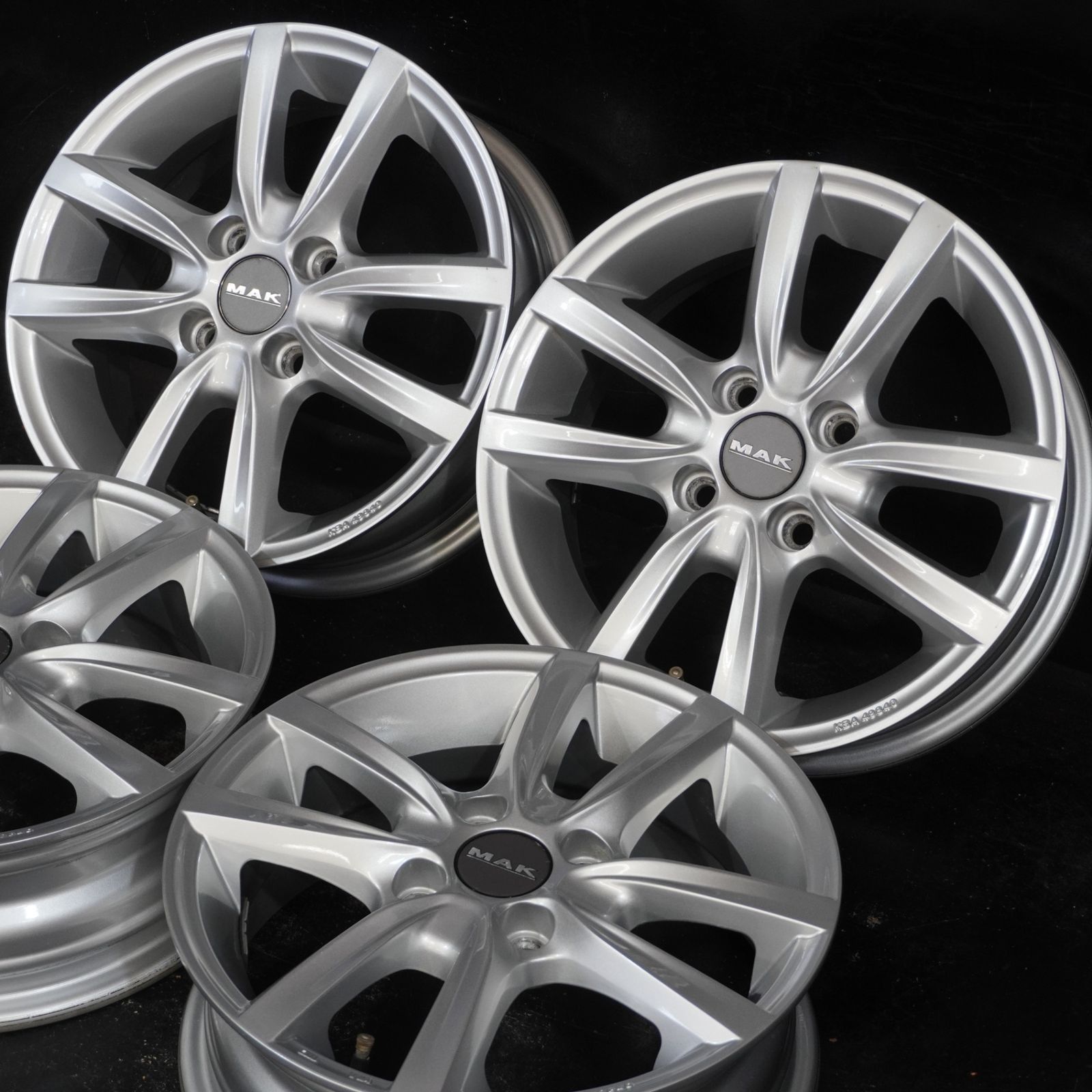 阿部商会 MAK SACHSEN 14 6 J 35 100 4 H 球面 4本 フォルクスワーゲン UP!等