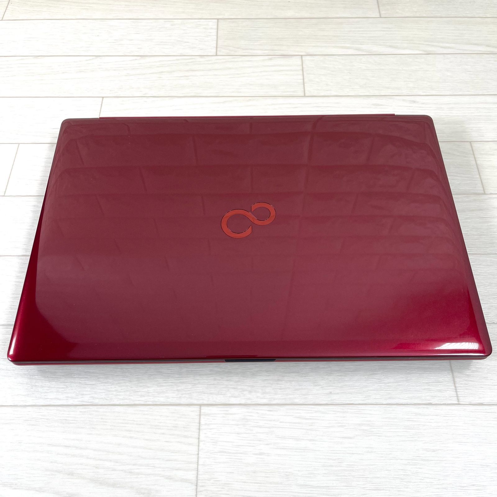 富士通 LIFEBOOK 第8世代 i7 新品SSD1TB メモリ16GB ノートパソコン