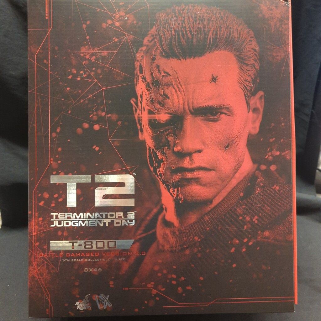 HOTTOYS MOVIE MASTERPIECE DX T-800 / BATTLE DAMAGED VERSION 2.0