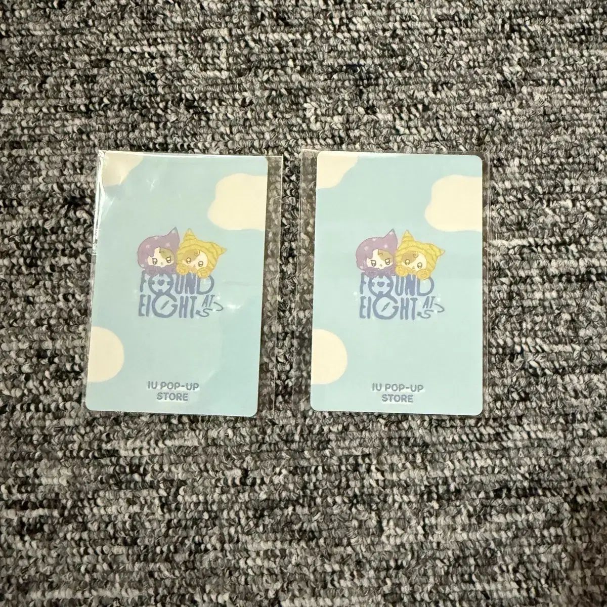 IU ポップアップ グッズ 特典 トレカ - メルカリ